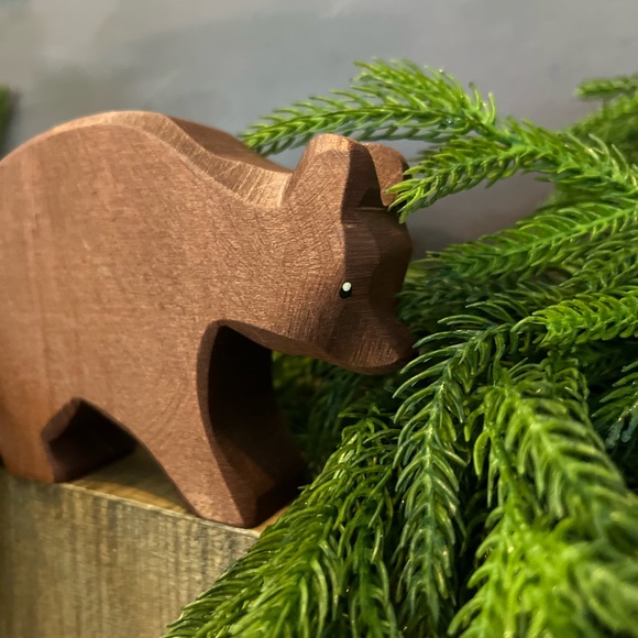 Ostheimer Brown Bear Large Wooden Animal Forest Montessori Woodland Pretend Toy - Picture 2 of 8